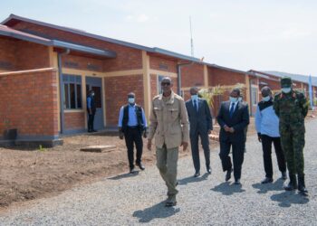Kwibihora 26:Perezida akagame yatashye ku mugaragaro Ibitaro n’umudugu by’ikitegererezo