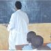 Abarimu bagera 1566 bamaze igihe mu kazi nta byangombwa bagira