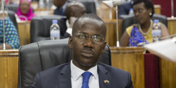 Uwizeyimana Evode weguye  akubise umusekirite ari mu ba Senateri 4 Perezida Kagame yashyize ho