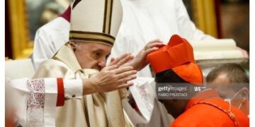 Musenyeri Kambanda yimitswe na Papa Francis nka Cardinal