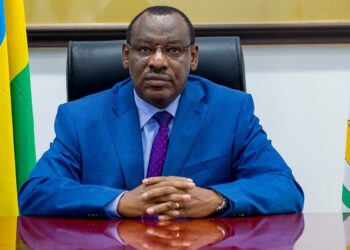 Minister explains why RwandAir dropped  purchase plans