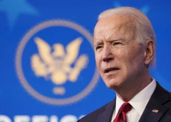 Ku munsi wa mbere, Joe Biden azasubiza Amerika mu masezerano ya Paris yanzwe na Trump