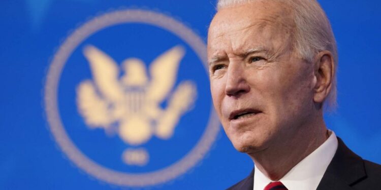 Ku munsi wa mbere, Joe Biden azasubiza Amerika mu masezerano ya Paris yanzwe na Trump