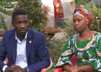 Bobi Wine arataka inzara nyuma y’iminsi ine agoswe n’igisirikare