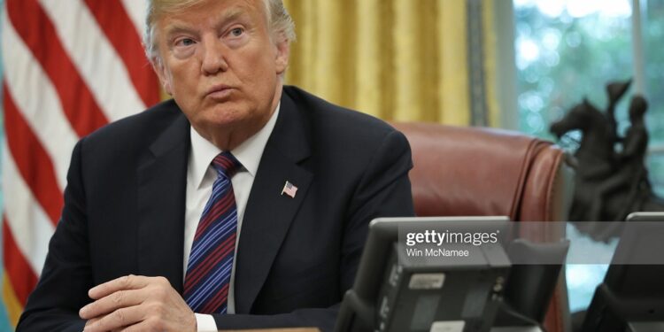 Perezida Trump yashyize yemera ko yatsinzwe, yizeza ko abateye Inteko Ishinga Amategeko bazabiryozwa