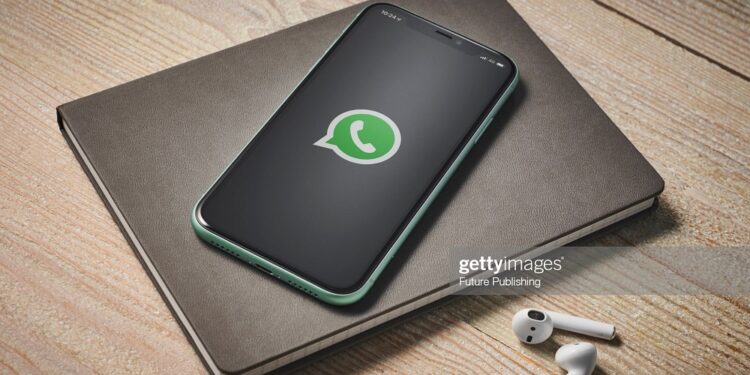 WhatsApp yasubitse amavugurura atarakiriwe neza n’abayikoresha