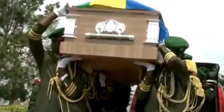 Lt Gen Jacques Musemakweli yasezeweho mu cyubahiro
