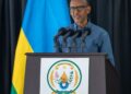 Nari narahagaritse kureba umupira: Perezida Paul Kagame aganira n’abagize ikipe y’igihugu ‘’Amavubi’’