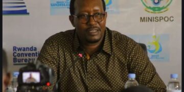 Karekezi Leandre wayoboraga Volleyball mu Rwanda araha inama abazamusimbura