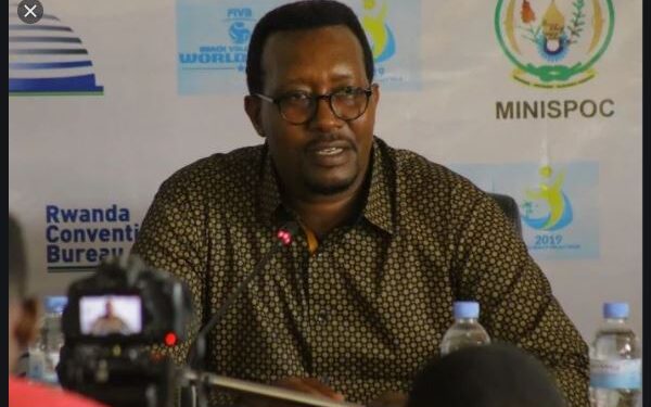 Karekezi Leandre wayoboraga Volleyball mu Rwanda araha inama abazamusimbura