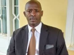 Kayumba yashinze ishyaka, araregwa ihohotera