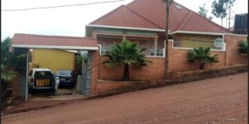 Tunga inzu yawe udahenzwe kandi uture heza, dore inyubako igurishwa(0782511443)