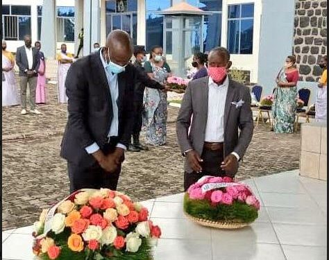 Kwibuka 27 : Rubavu basoje icyumweru cyo kwibuka baha icyubahiro abashyinguye mu rwibutso rw’ahazwi nka Komine Rouge