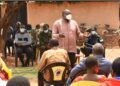 Minisitiri Gatabazi yamaze impungenge abaturiye Ikibuga cy’Indege cya Bugesera basaba ingurane aho kubakirwa