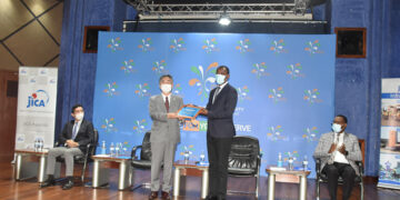 JICA donates to RRA border x-ray scanner