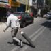 India Covid-19 : patients struggle at home, hospitals full