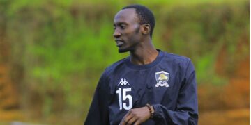 APR FC yirukanye mu mwiherero umukinnyi wayo wo hagati, Bukuru Christopher