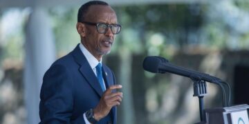 Perezida Kagame yanenze ibihugu bifasha u Rwanda mu mutekano, bigahindukira bikanifatanya n’abawuhungabanya