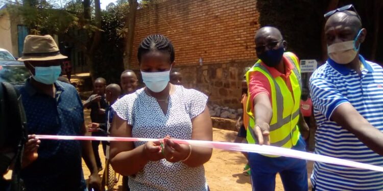 Gasabo : Abaturage ba Akagari ka Ruhango bishatsemo ibisubizo byo kwiyubakira umuhanda wa Kaburimbo