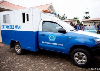 RIB yataye muri yombi umugore ufite uruganda rw’inzoga rwaguyemo abagabo babiri