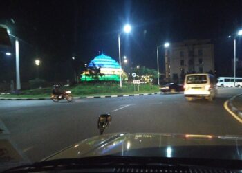 COVID-19: Amasaha ntarengwa y’ingendo yashyizwe saa Mbili; insengero na restaurants birakomorerwa
