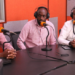 Abanyamakuru batatu b’imikino bari bakunzwe kuri Radio 10 bamaze kuyicika