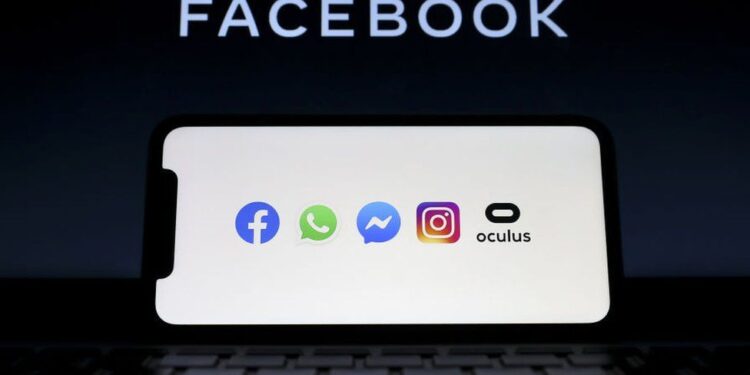 Zuckerberg yahombye miliyari 6$ kubera amasaha Facebook, WhatsApp na Instagram byamaze bidakora