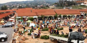 Kamonyi : Common Market Company Ltd ya Bishenyi yarahiriye guca burundu umubyigano w’imodoka mu Mujyi wa Kigali
