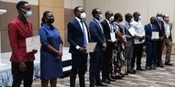 Abarimu bahize abandi babishimiwe ku munsi mpuzamahanga wabahariwe
