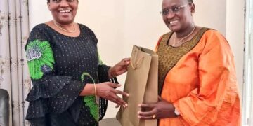 Denise Nkurunziza Yagiye Kuyagira Janet Magufuli