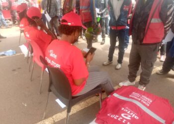 Abamotari bahawe umwambaro mushya na Airtel Rwanda