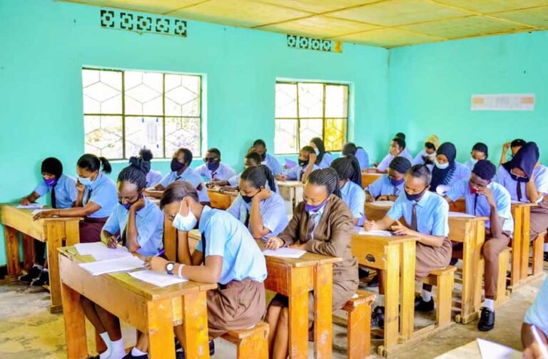 Kigali Leading TVT School amahirwe menshi ku banyeshuri bahiga yo kujya