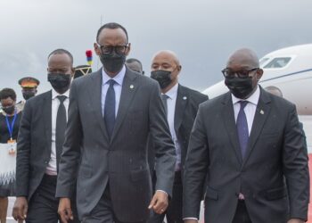 Perezida Kagame ari i Kinshasa mu nama yiga ku myitwarire ikwiriye abagabo idahohotera abagore