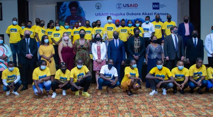 Mu myaka 10 Urubyiruko rwacikishirije amashuri rwamaze kumenya kwihangira imirimo