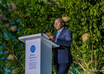 Dr Ngirente yagaragaje icyaba umuti w’abahunga Afurika kubera ubukene
