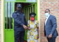 Mageragere: Ibyishimo kuri Mukandengo nyuma yo guhabwa inzu yubakiwe na Polisi