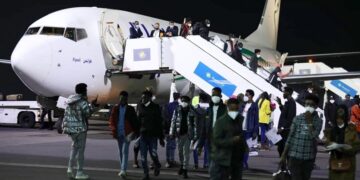 Abagenzi Binjira Mu Rwanda Basabwe Kuba Barikingije COVID-19