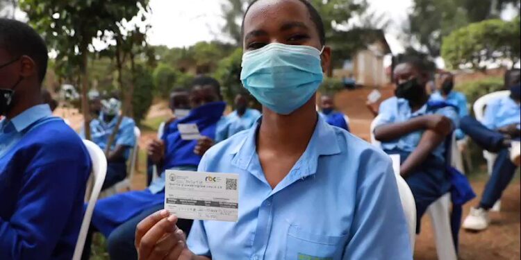 Ingimbi n’abangavu 77% bamaze guhabwa urukingo rwa COVID-19