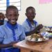 Minisiteri y’Uburezi yibukije ababyeyi akamaro ko gufatira ifunguro ku ishuri