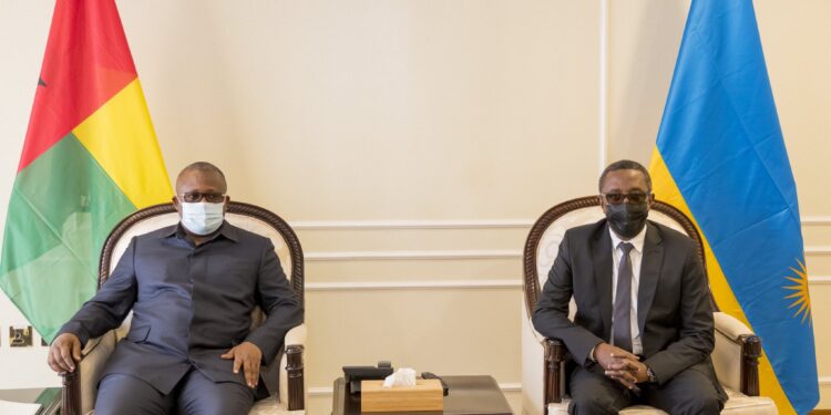 Perezida wa Guinea-Bissau Sissoco yagiriye uruzinduko mu Rwanda