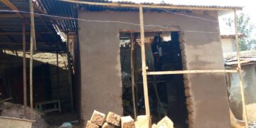 Kicukiro: Akagari ka Nyanza  bakomeje kubaka akajagari bakingiwe ikibaba n’Abayobozi b’inzego z’ibanze