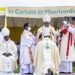 Inararibonye Rucagu na Sina Gerard Nyirangarama bakiriye Umushumba mushya wa Diyosezi ya Byumba banasezera uwo bari maranye imyaka 26