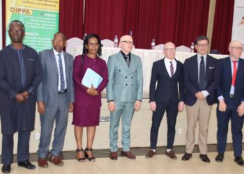 Abafite ubumuga bw’uruhu barasaba gufashwa kwipimisha kanseri ku buryo buhoraho