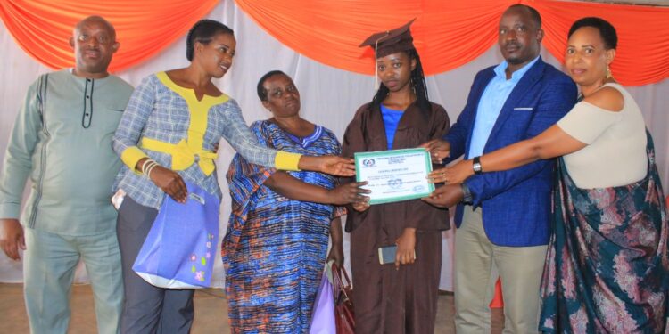 Abarangije imyuga muri Samuduha Integrated College bijeje abanyarwanda umurimo unoze