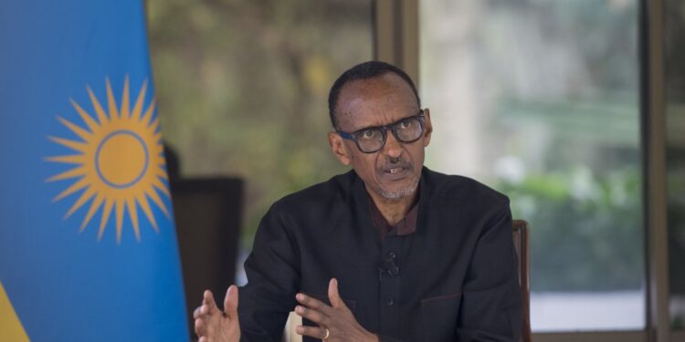 Perezida Kagame yagaragaje impamvu abifuriza u Rwanda ibibi batabigeraho