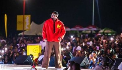 Kizz daniel yongeye gutaramira abanya-kigali