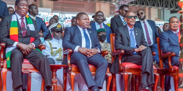Perezida Kagame yashimiye abanya Kenya ku ihererekanya ry’ubutegetsi