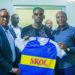 Biravugwa ko Kompanyi y’Umuhanzi Mr Eazi igiye gukorana na Rayon sport