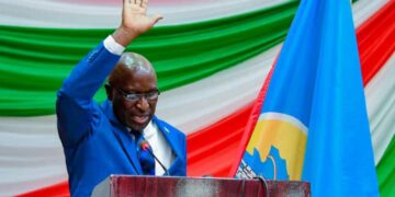 Gervais Ndirakobuca yamaze kurahirira kuba Minisitiri w’intebe mushya w’Uburundi