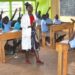 Nyuma y’ukwezi umwaka w’amashuri utangiye Abanyshuri barenga 100.000 n’abarimu hafi 6000 ntibaragera ku mashuri